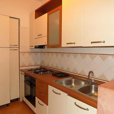 Maison De Fleurs Apartment