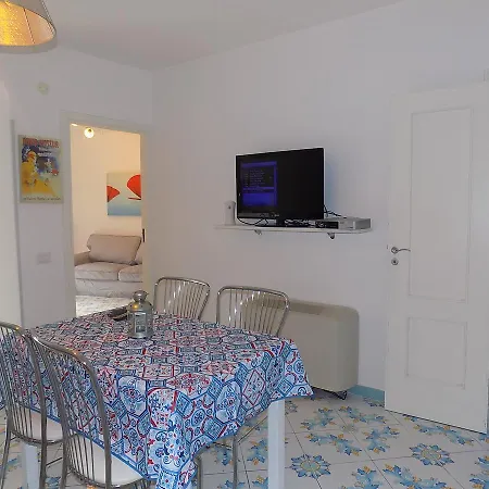 Maison De Fleurs Apartment *
