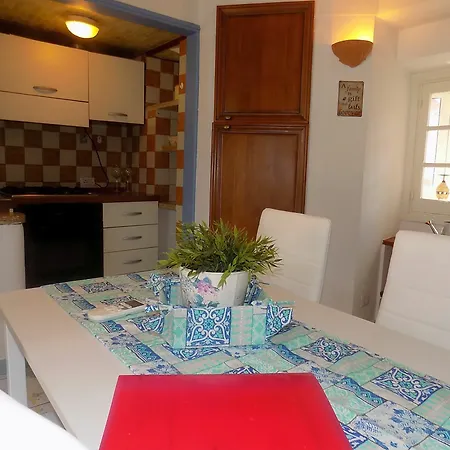 Maison De Fleurs Apartment Maiori